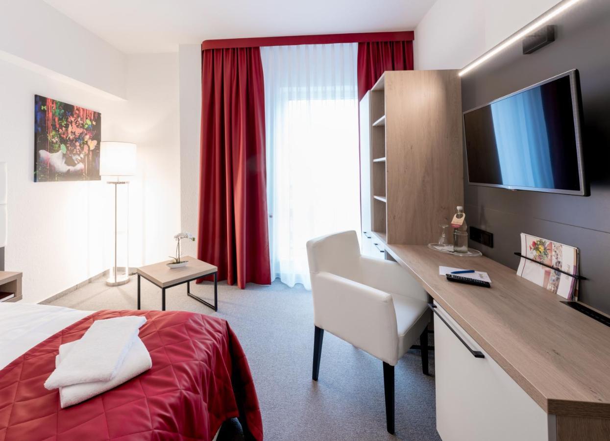 Hotel Stadtfeld Magdeburg Exterior foto