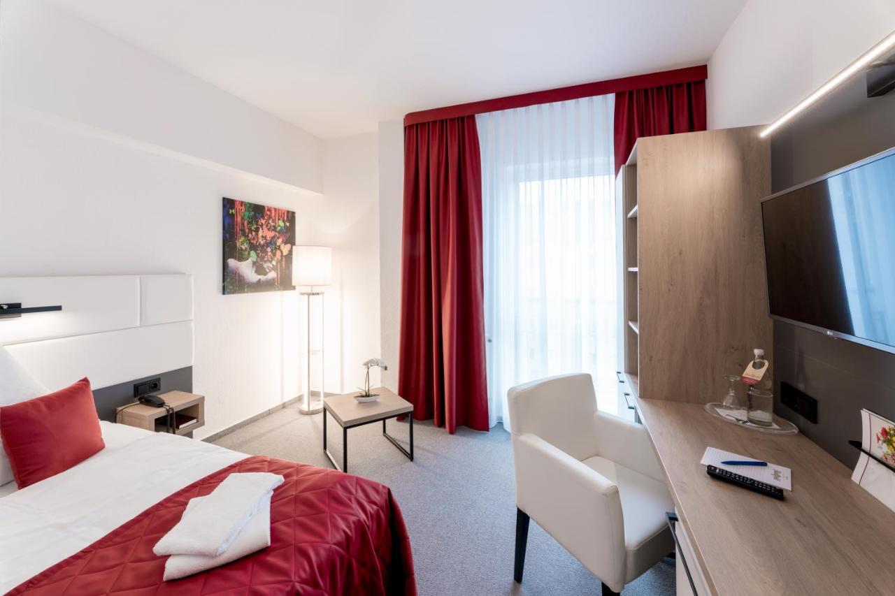 Hotel Stadtfeld Magdeburg Exterior foto